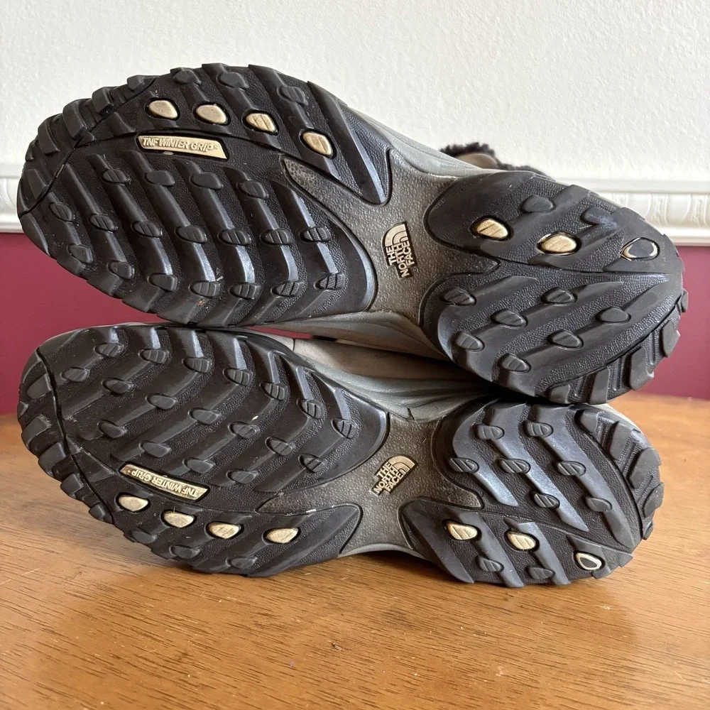 The North Face waterproof leather insulated‎ winter snow boots